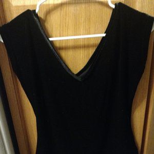 Tatyana black velvet top M